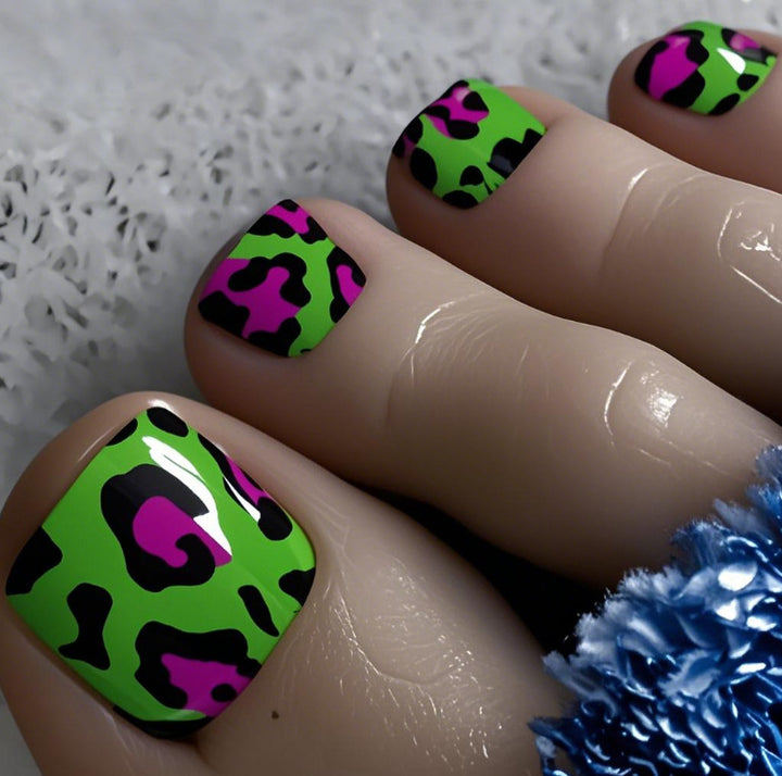 Creative Animal Print Nail Art Stornfield