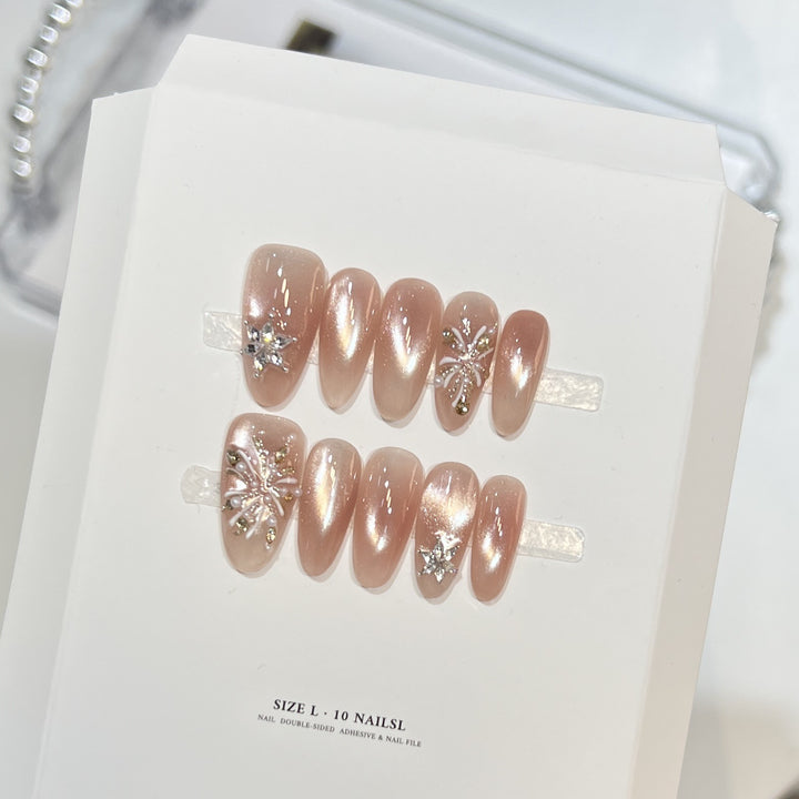 Decorative Press-On Nail Design Set