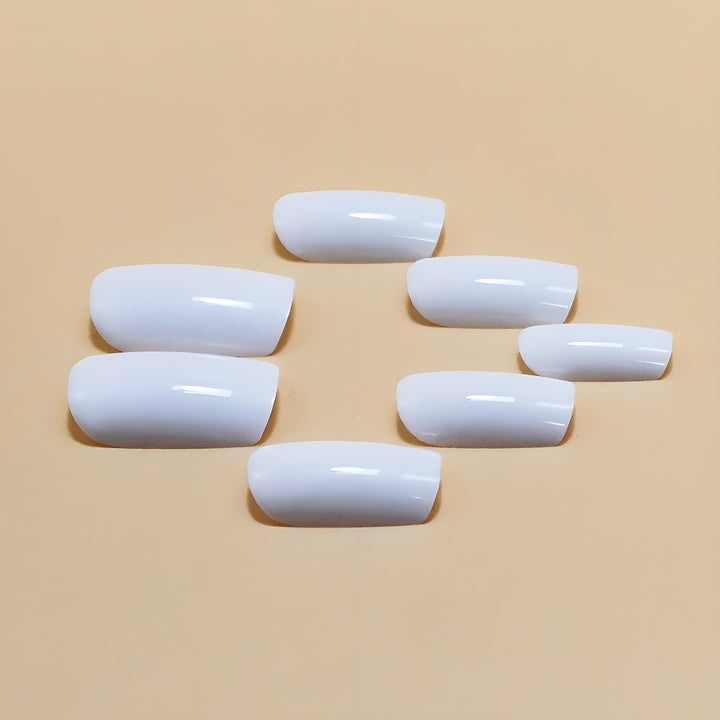Acrylic nail set with modern, shiny design Stornfield