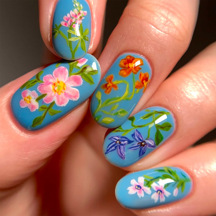 Artificial nails with floral hand design Stornfield