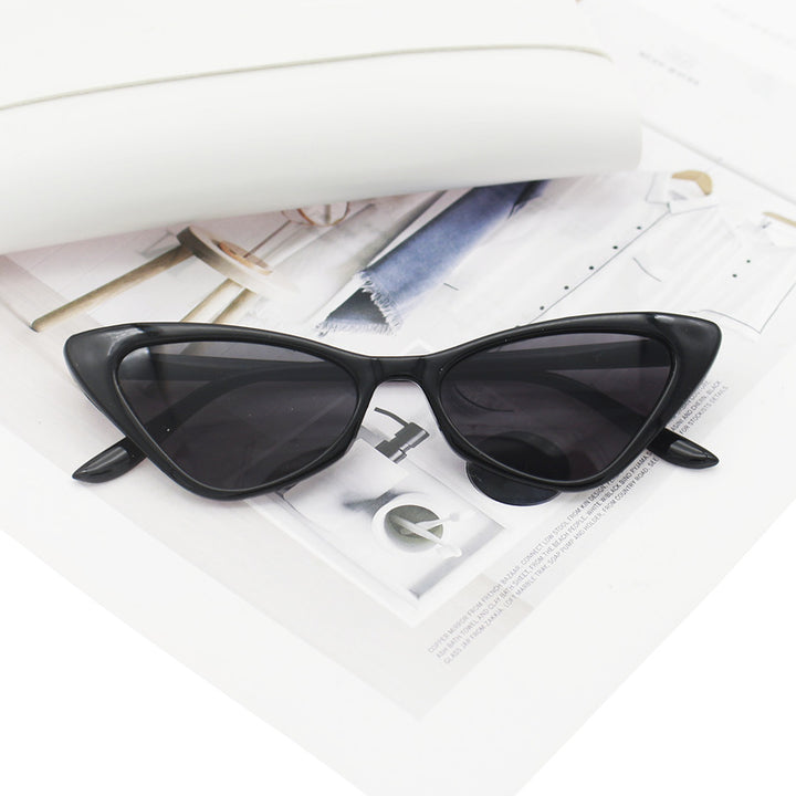 Women's Cat-Eye Sunglasses with Carefully Designed Frame Stornfield