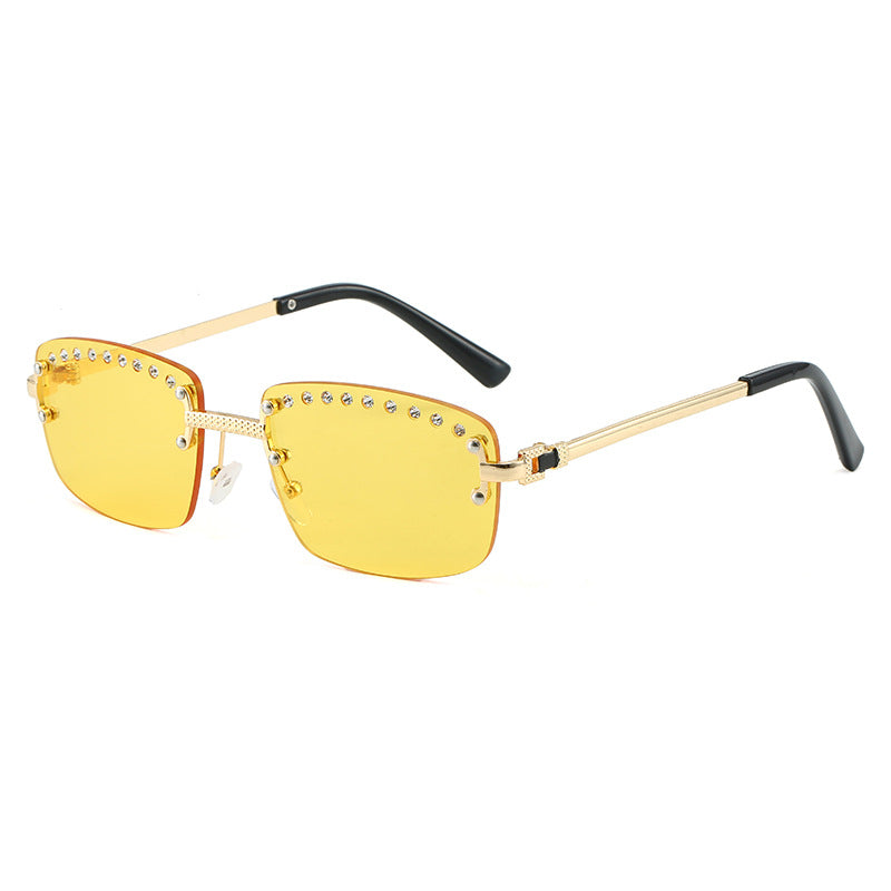 Ladies elegant sunglasses with sparkling crystal accents Stornfield