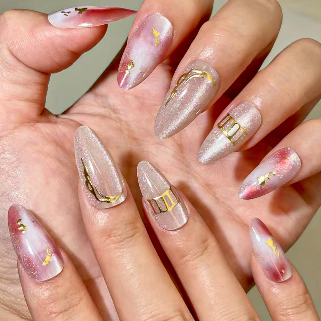 Versatile Nail Art Press-On Set Stornfield