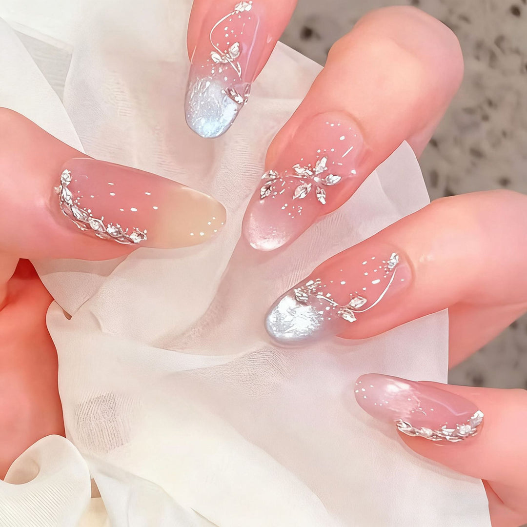 Artificial nail set with shiny 3D accents Stornfield