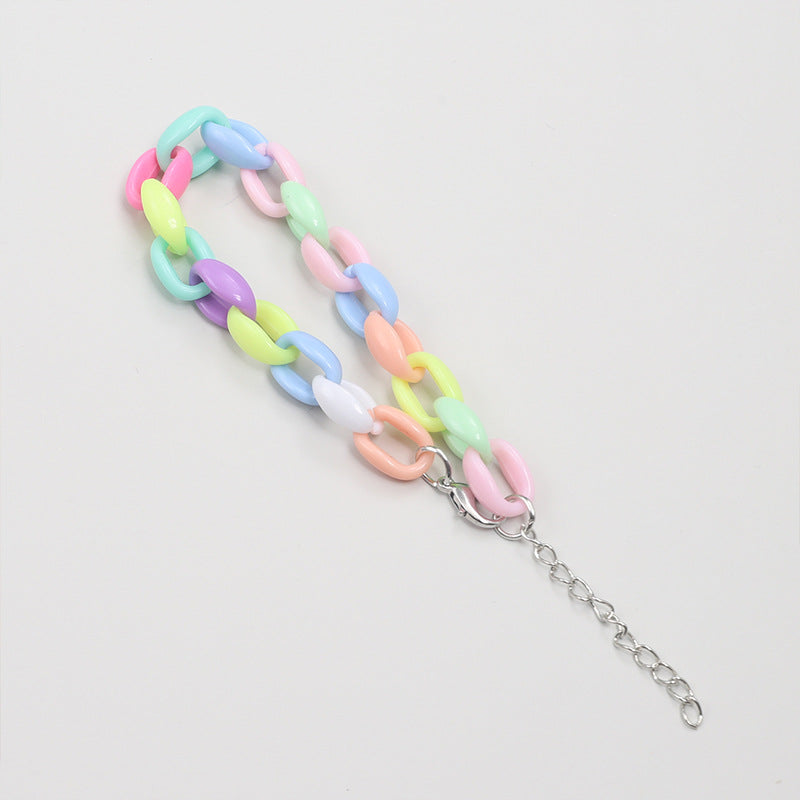 Versatile Fashion Statement Chain Stornfield