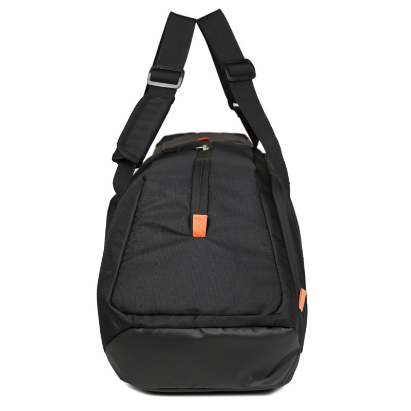 Sleek Multi-Pocket Travel Duffel Stornfield