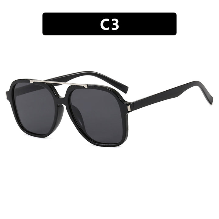Women's square sunglasses with protective UV filter and elegant frame Stornfield