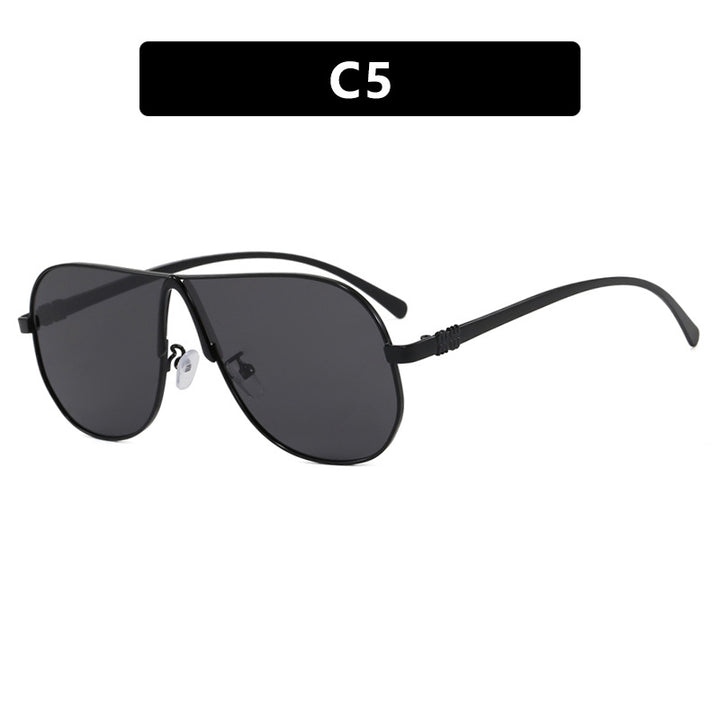 Women oversized sunglasses with modern design Stornfield