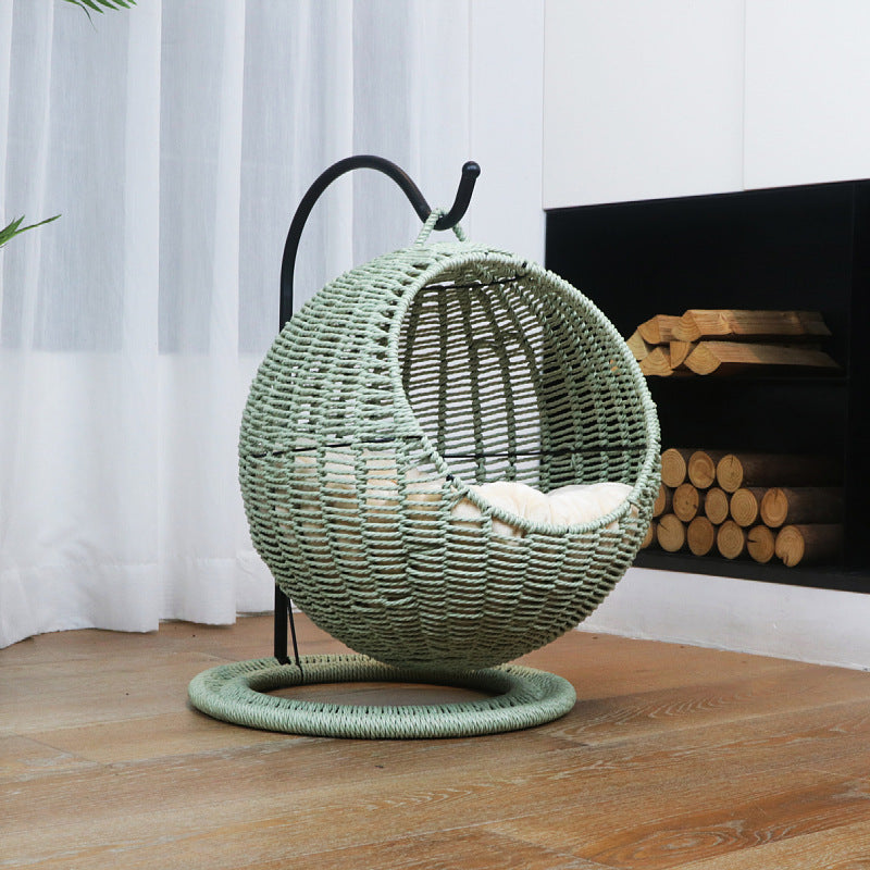 Comfortable hanging chair made of rattan Stornfield