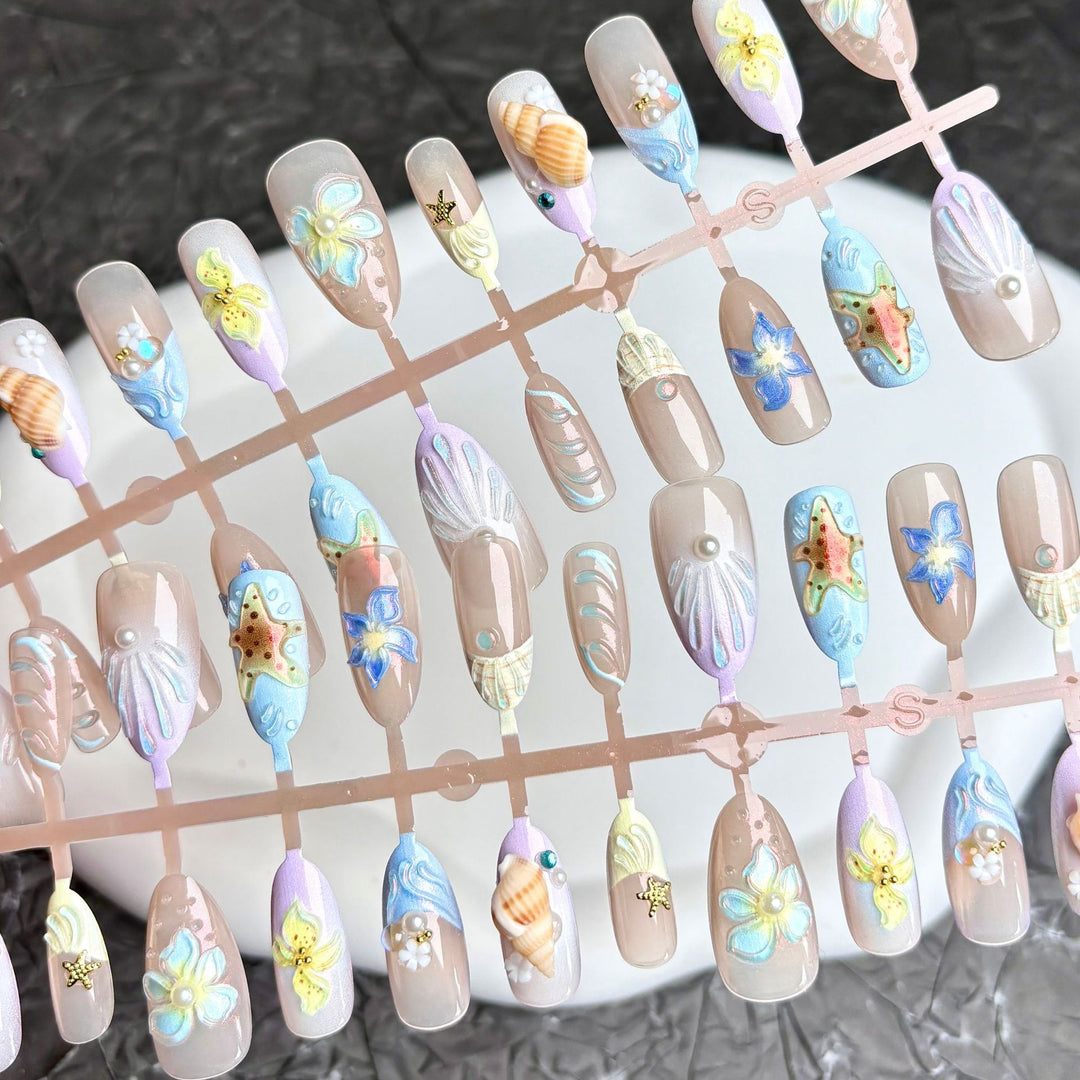 Artistic Decorative Press-On Nail Set 1790745755