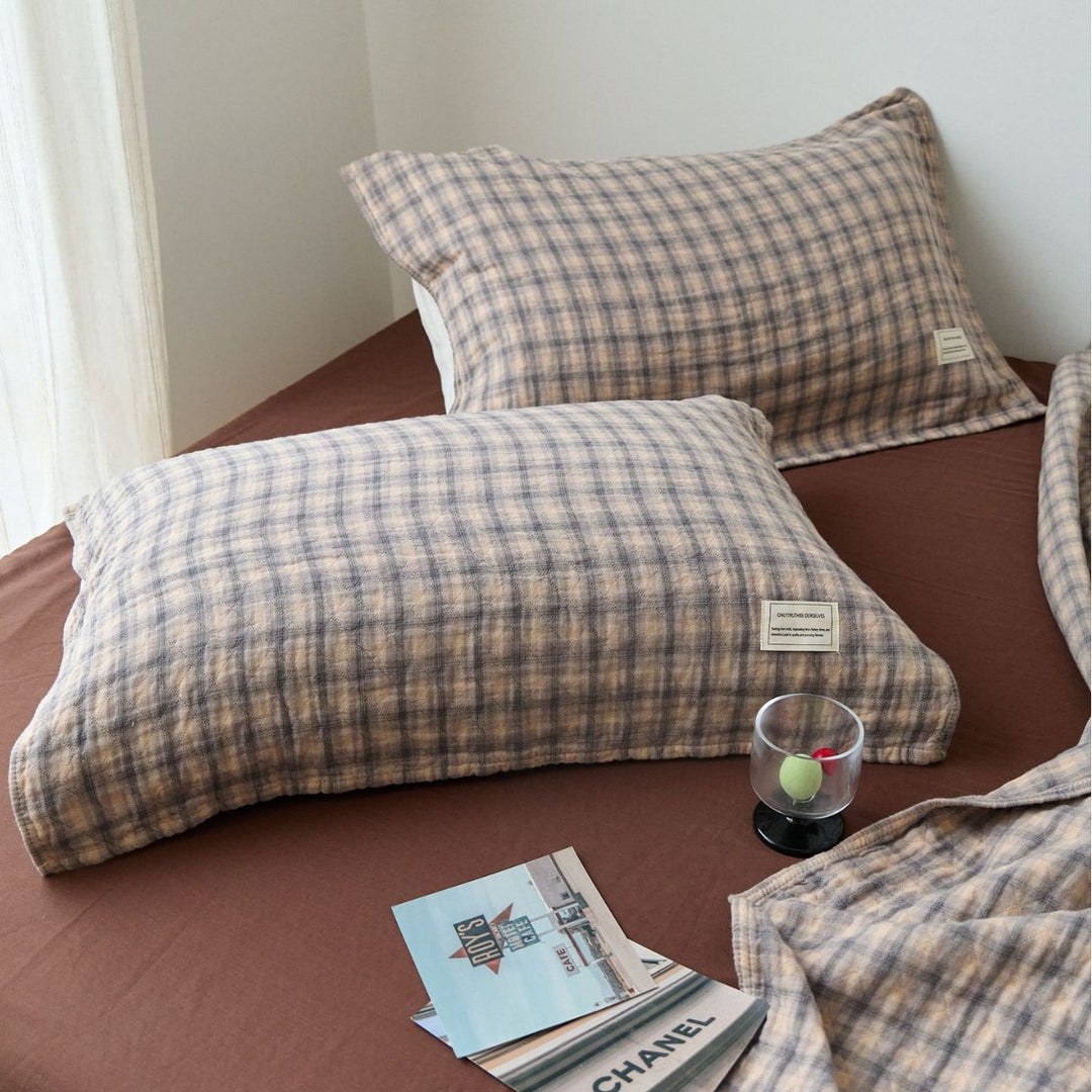 Women's cushion cover with stylish striped pattern Stornfield