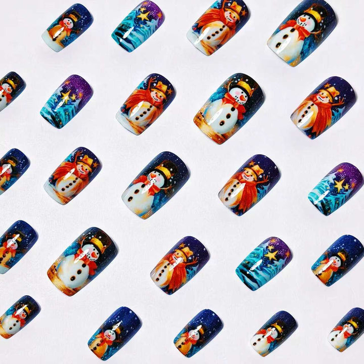 Artificial nails with cheerful snowman design Stornfield