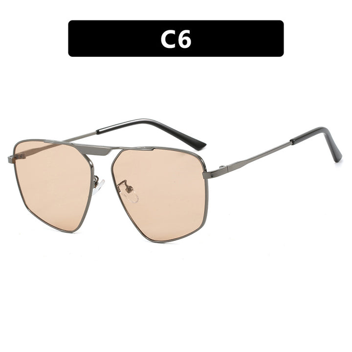 Women's sunglasses in a modern, geometric design with a sturdy metal frame Stornfield