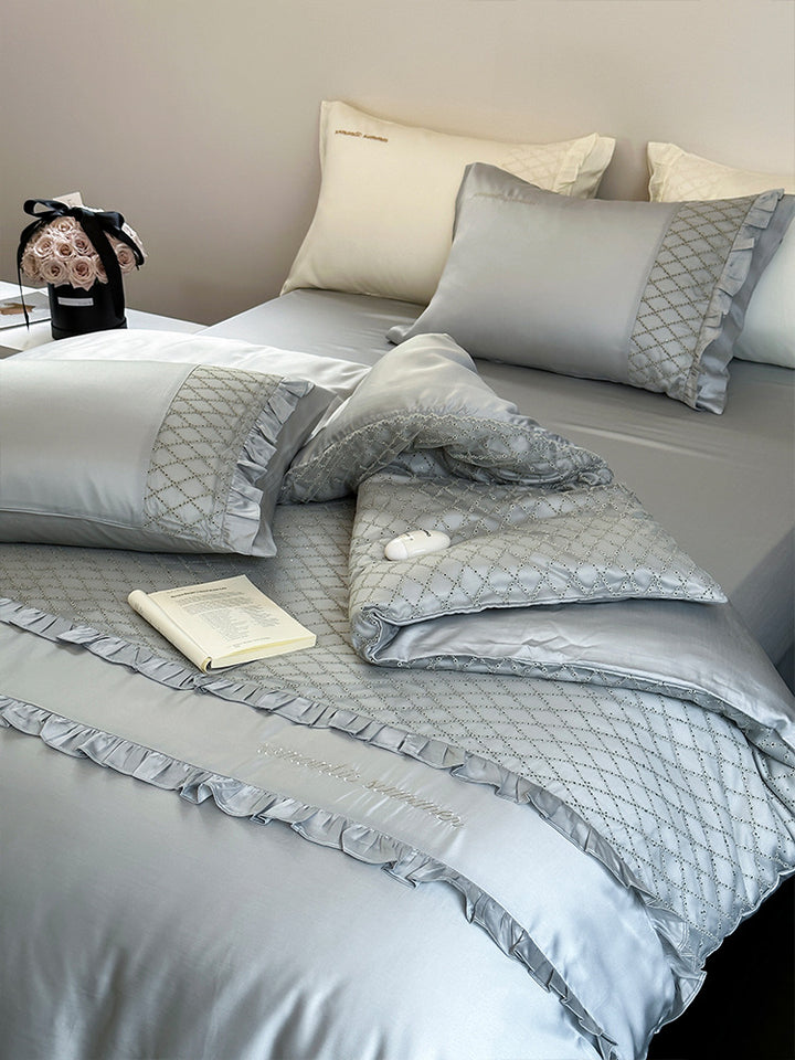 Satin bedding set