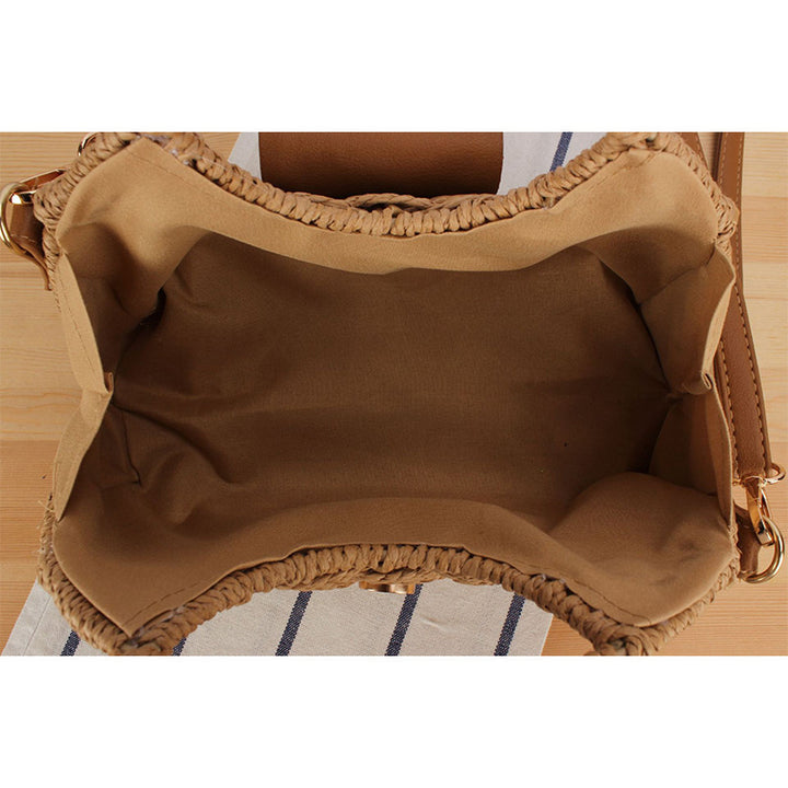Elegant basket bag with unique closure Stornfield