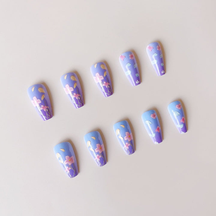 Artificial Nail Set with Floral 3D Decorations Stornfield