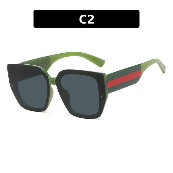 Women's oversized sunglasses with a fashionable frame and UV protection Stornfield