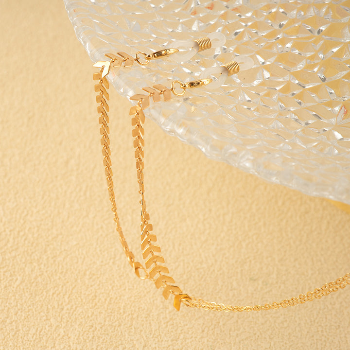 Modern Chain Eyewear Holder Stornfield