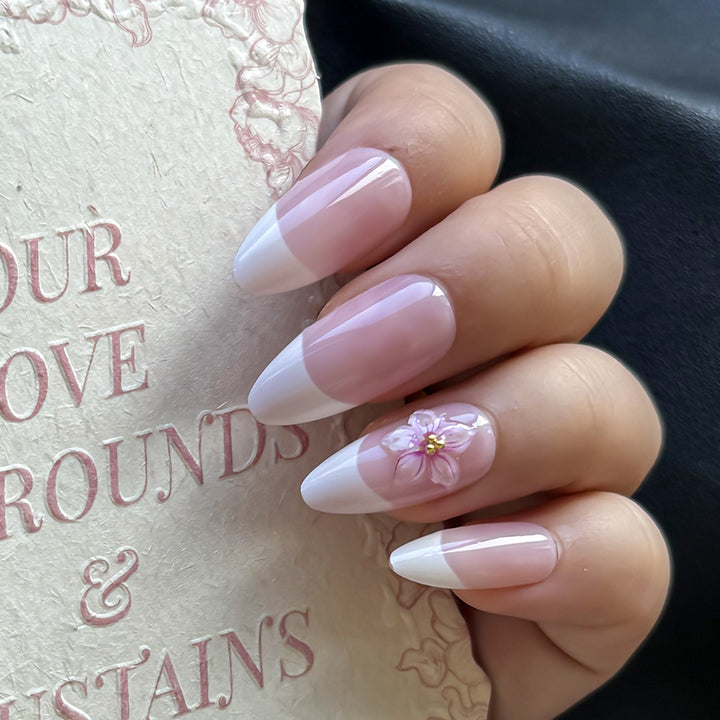 Elegant Floral Press-On Nail Set Stornfield