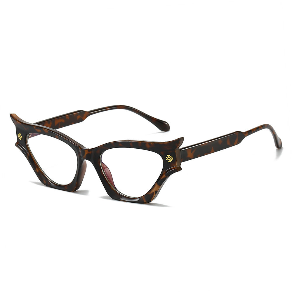 Avant-Garde Cat-Eye Sunglasses Stornfield