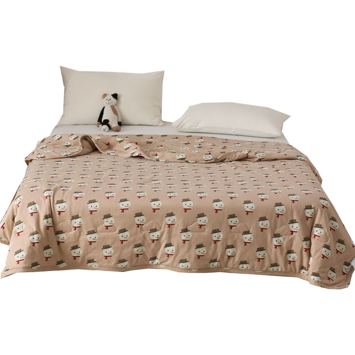 Quilted bedspread Christmas blanket with Santa motif and soft microfiber lining