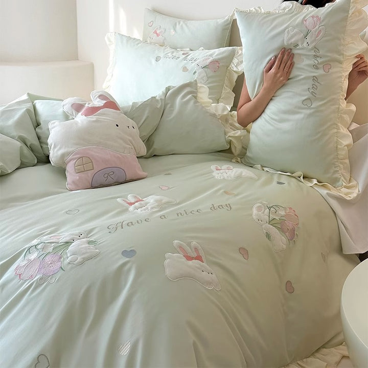 Ruffled Cotton-Linen Duvet Cover Set with Embroidered Bunny Appliqué and Decorative Shams