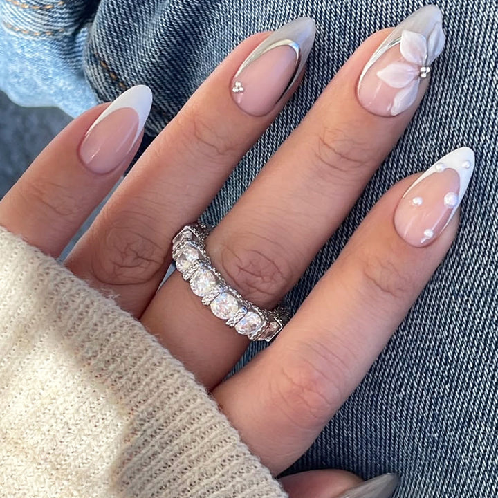 Creative Nail Art Set with Elegant Jewelry Accents Stornfield