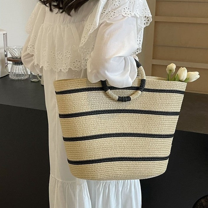 Elegant and Structured Basket Bag with Round Handles Stornfield
