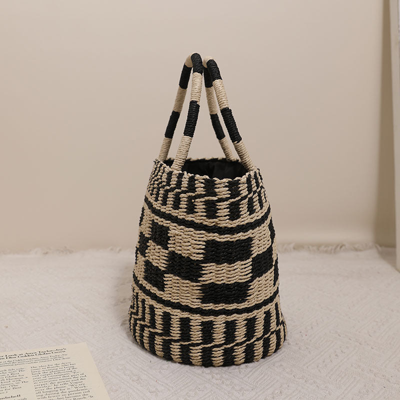 Handcrafted basket bag with modern geometric pattern Stornfield