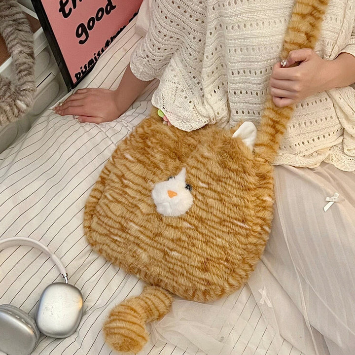 Cozy Plush Shoulder Bag with Animal Motif Stornfield