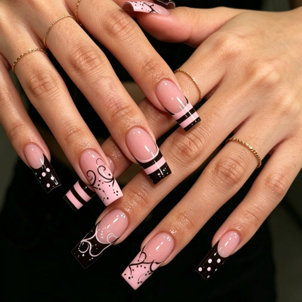 Artificial nails with modern night motif Stornfield