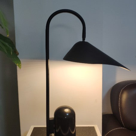 Modern Conical Table Lamp