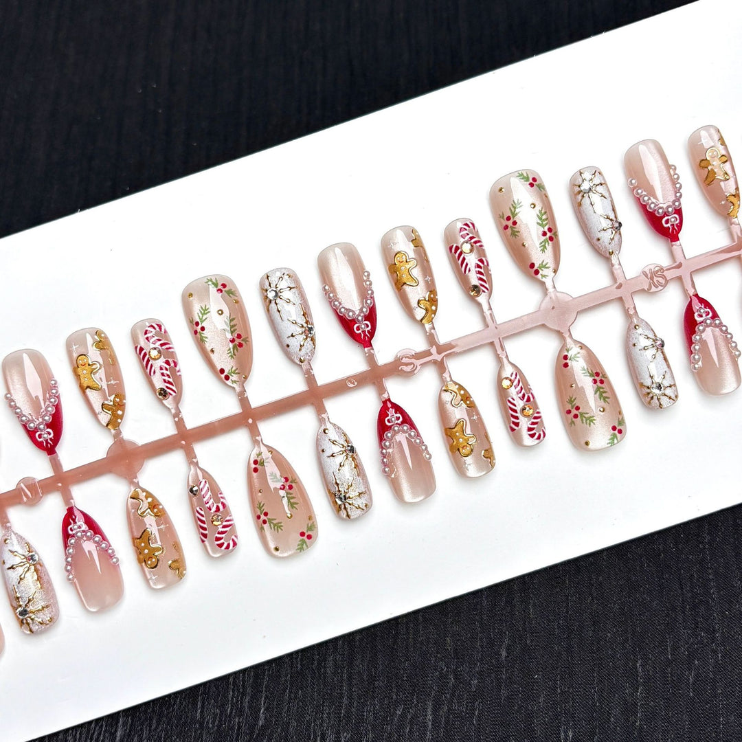 Artistic Holiday-Themed Press-On Nail Art
