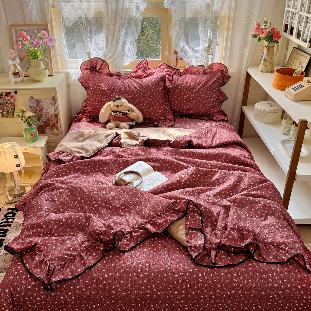 Floral Frill Edged Comforter Set