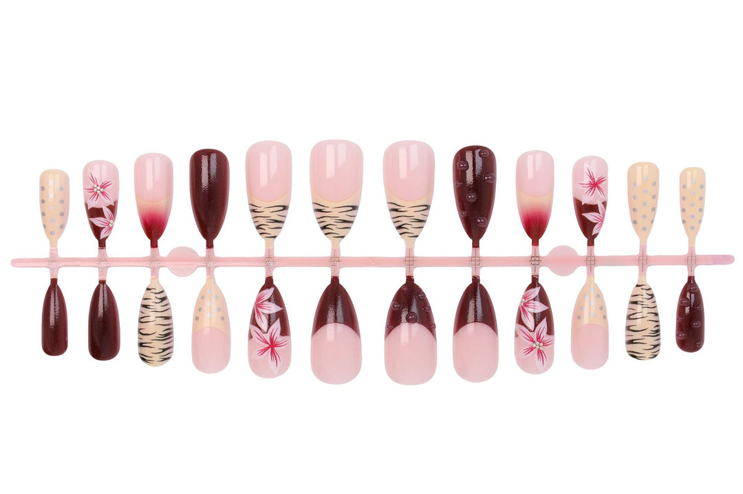 Artificial nail set with floral and animal designs Stornfield