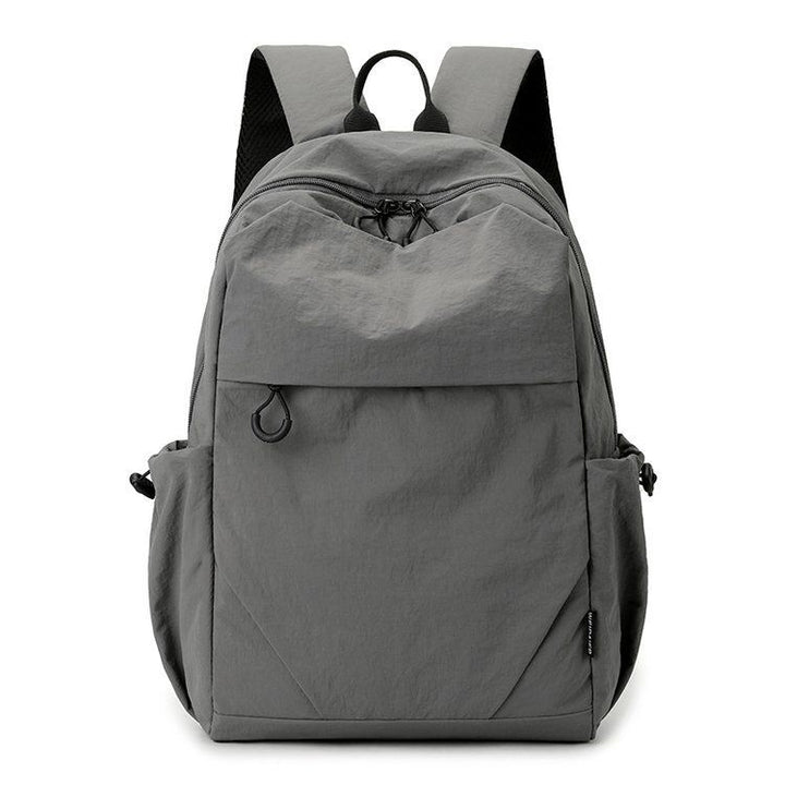 Everyday backpack with elastic side pockets Stornfield