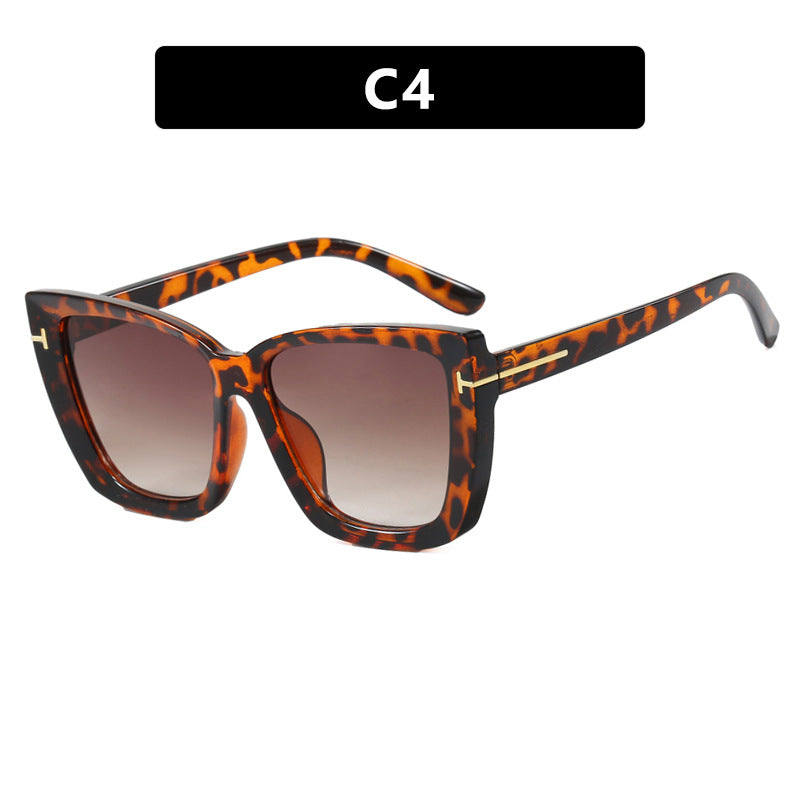 Women's large sunglasses in modern design with trendy tortoise pattern Stornfield