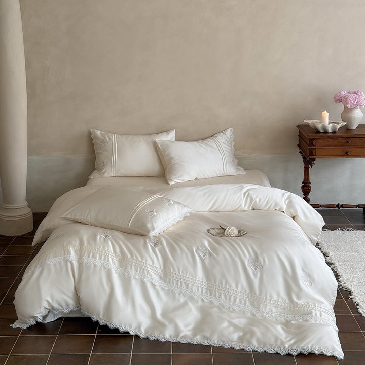 Organic Cotton Embroidered Duvet Cover Set with Lace-Trimmed Pillow Shams and Pin-Tuck Detail