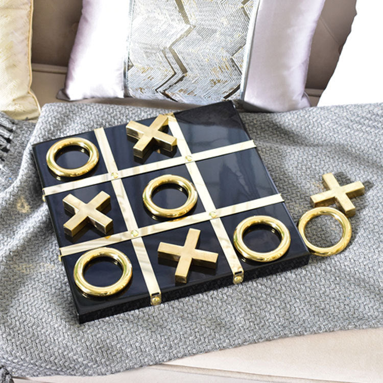 Elegant Decorative Tic-Tac-Toe Game