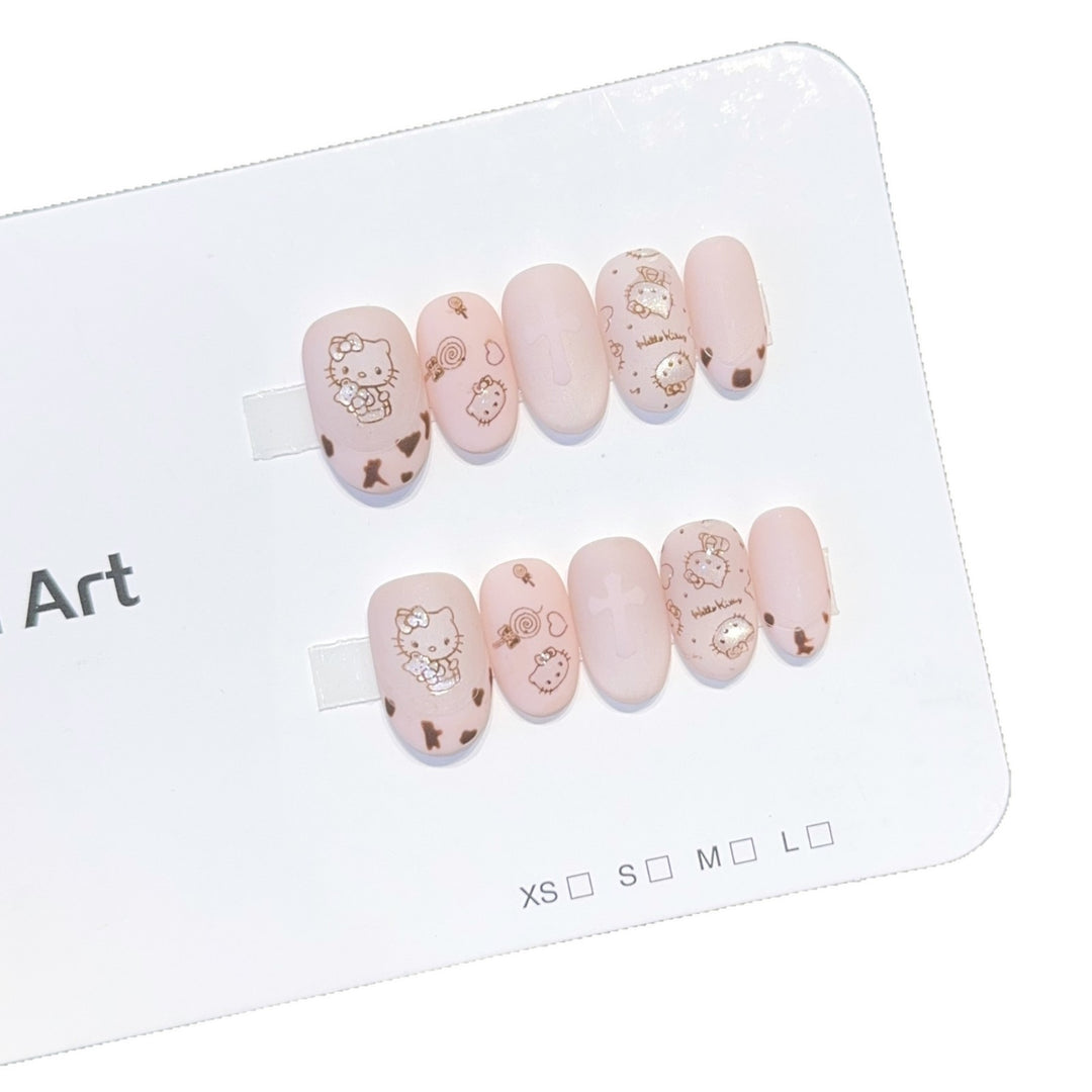 Nail art set with playful Hello Kitty motif Stornfield