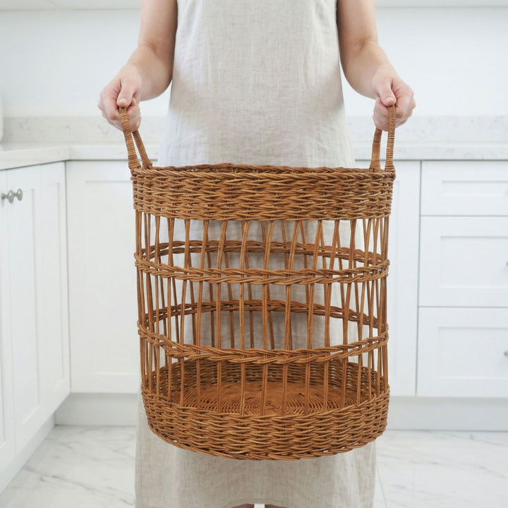 Handcrafted laundry basket made from natural rattan Stornfield