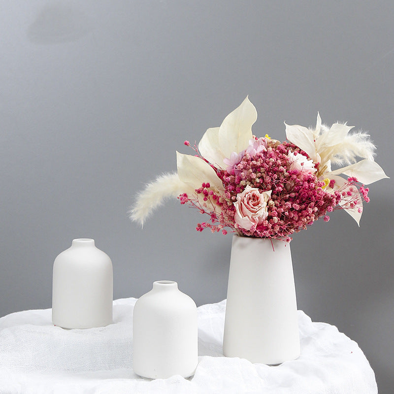 Minimalist Textured Ceramic Vase Stornfeild