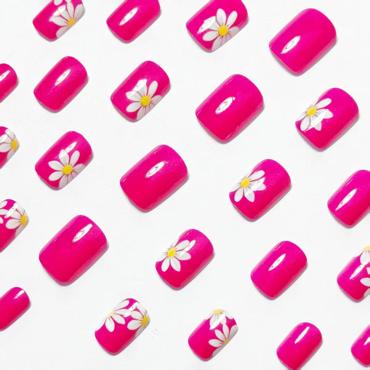 Artificial nails with floral designs Stornfield