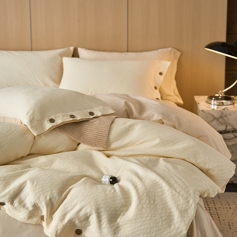 High-quality cotton satin bedding set with fine wave structure and button closure
