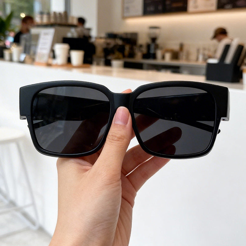 Bold Geometric Frame Sunglasses Stornfield