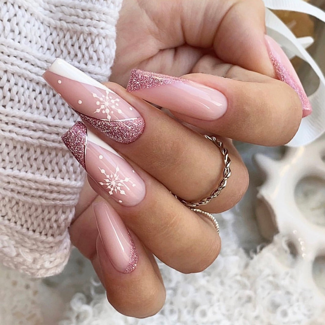 Artificial nail set with festive winter theme Stornfield
