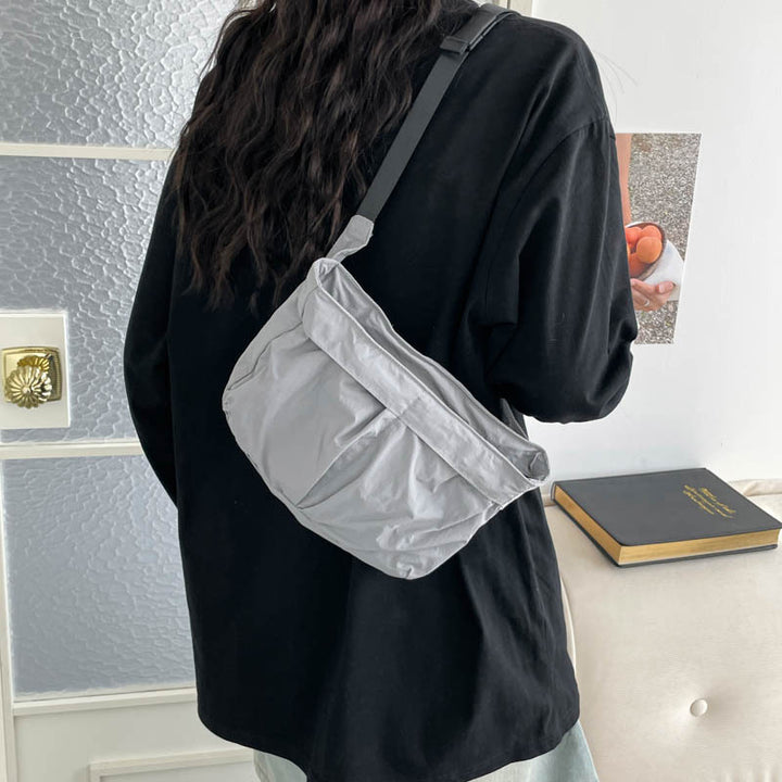 Fashionable shoulder bag with adjustable shoulder strap Stornfield