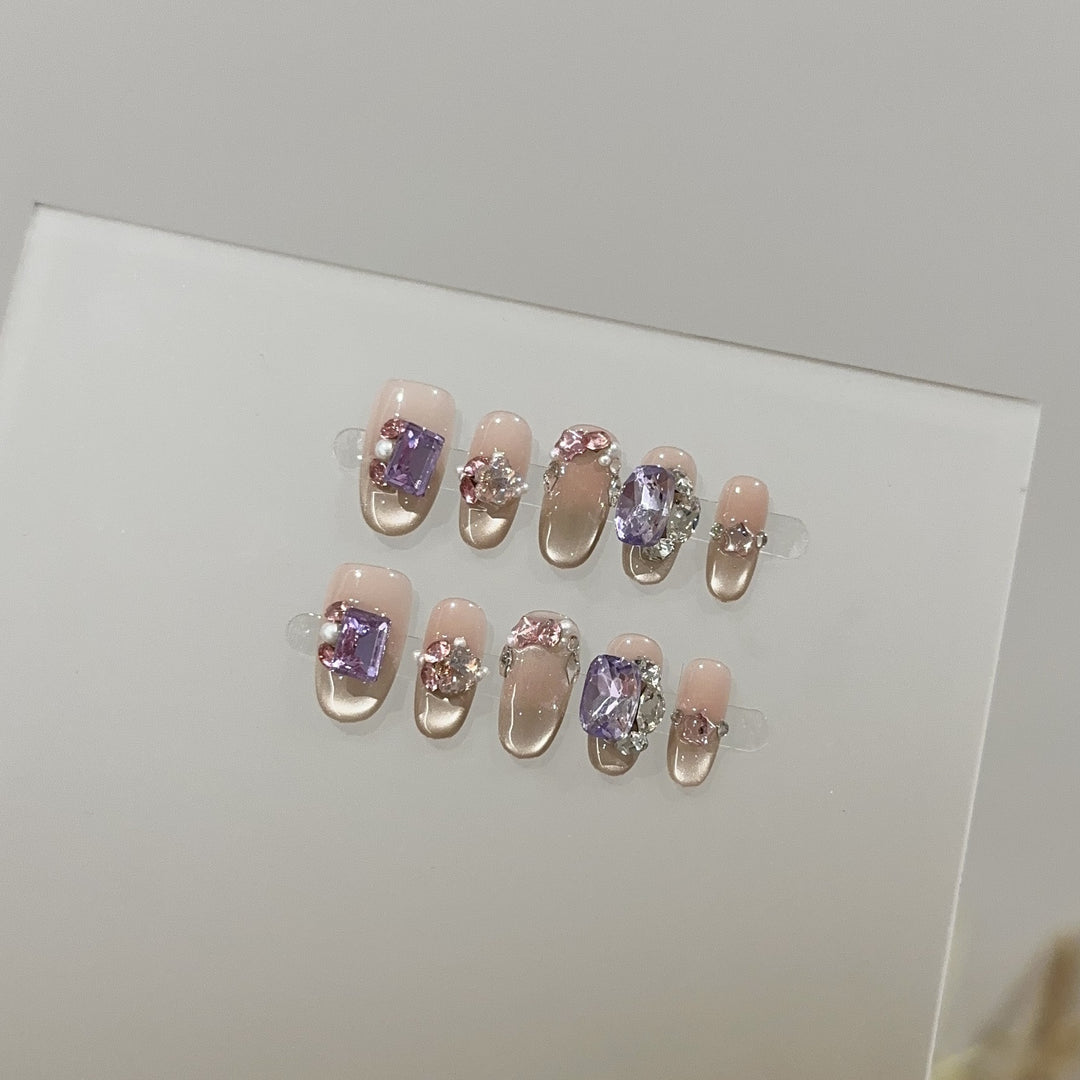 Elegant Rhinestone-Embellished Press-On Nails