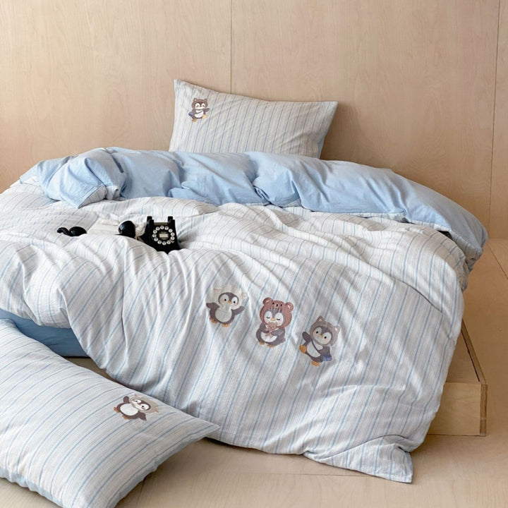 Striped Cotton Duvet Cover Set with Embroidered Animal Pillow Shams