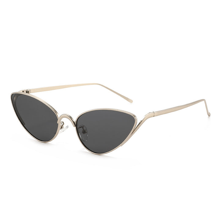 Stylish Cat-Eye Sunglasses with Lightweight Frame Stornfield